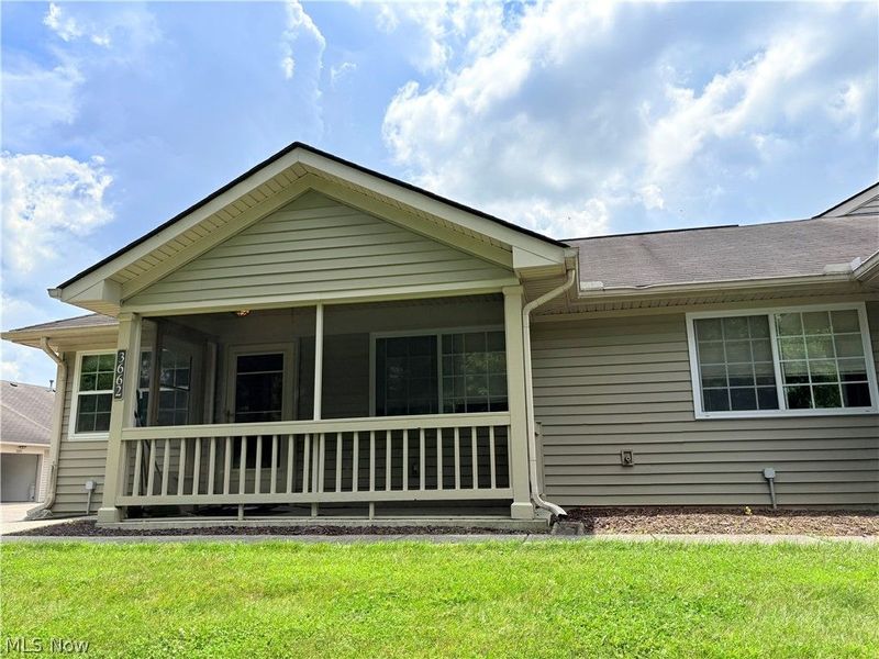 3662 Colony Hill Drive, Zanesville, OH 43701 Photo 2