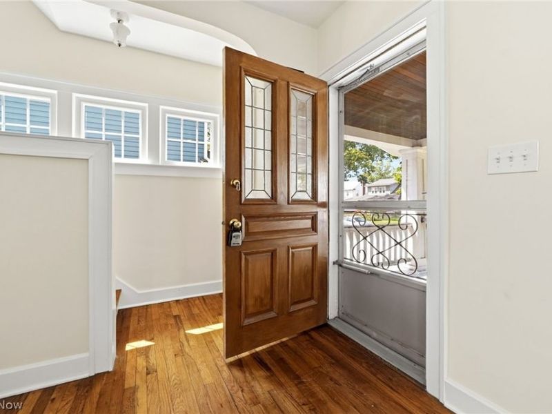 3405 W 130th Street, Cleveland, OH 44111 Photo 4