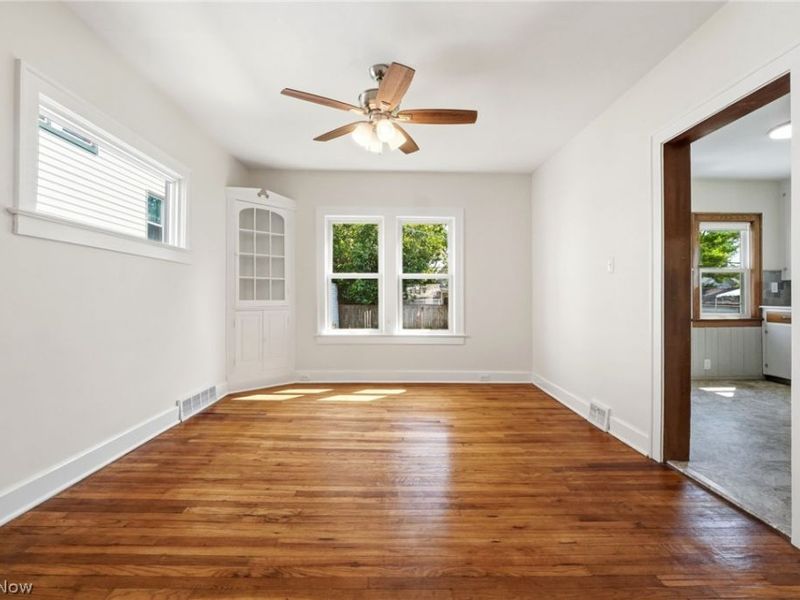 3405 W 130th Street, Cleveland, OH 44111 Photo 9