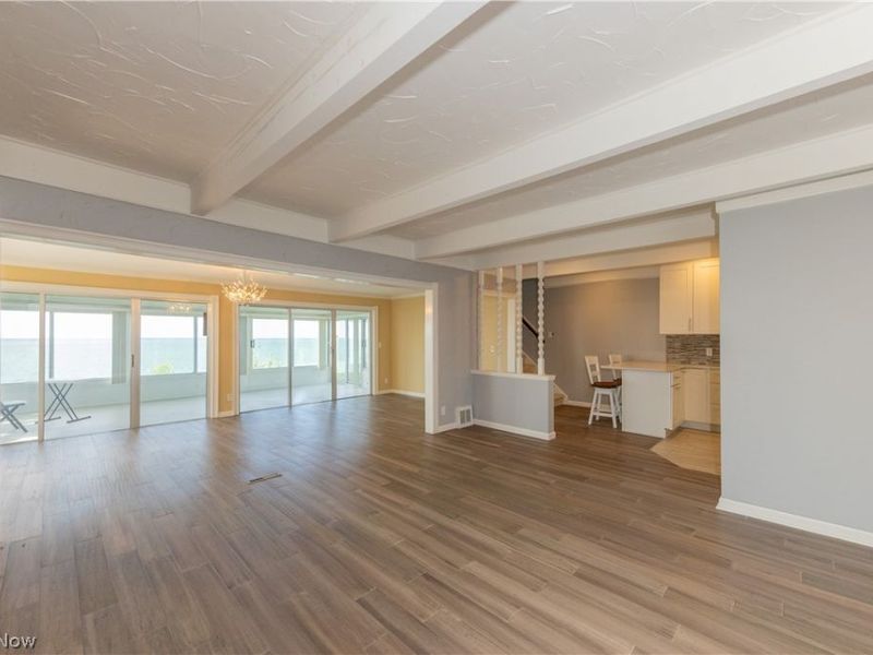 38847 Sunset Trail, Willoughby, OH 44094 Photo 8
