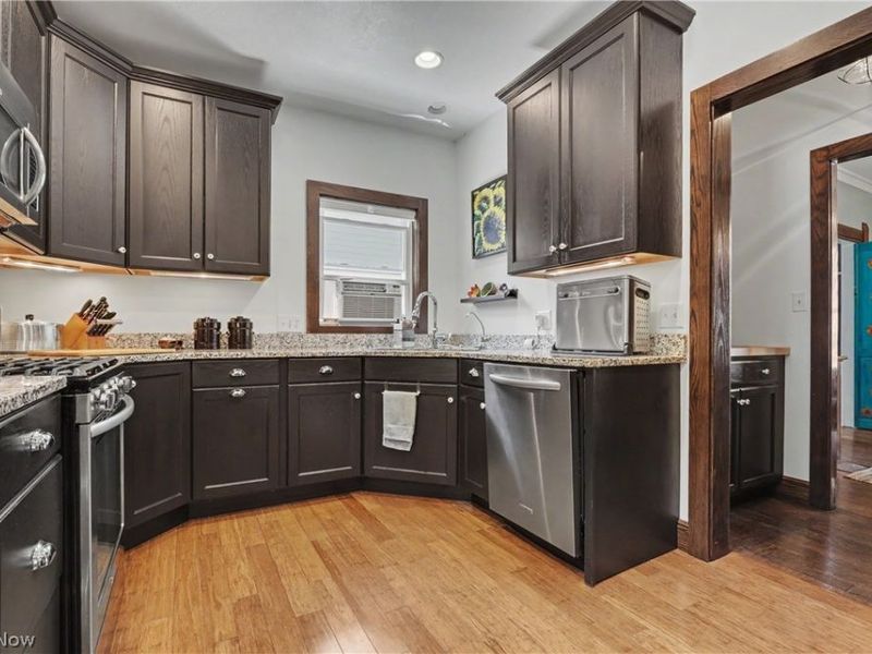 236 E Williams Street, Kent, OH 44240 Photo 7