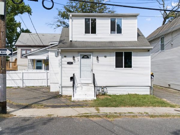 73 Oak Street, Keansburg, NJ 07734