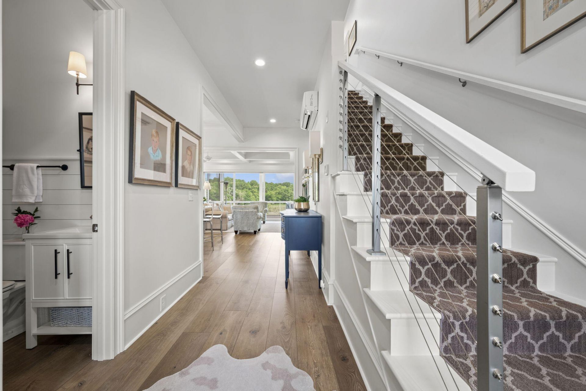 660 Broadmarsh Road Photo 17