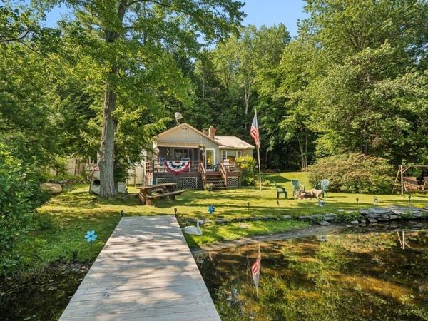 25 Lakeside Drive, Unity, NH 03773