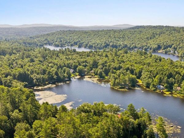 25 Lakeside Drive, Unity, NH 03773