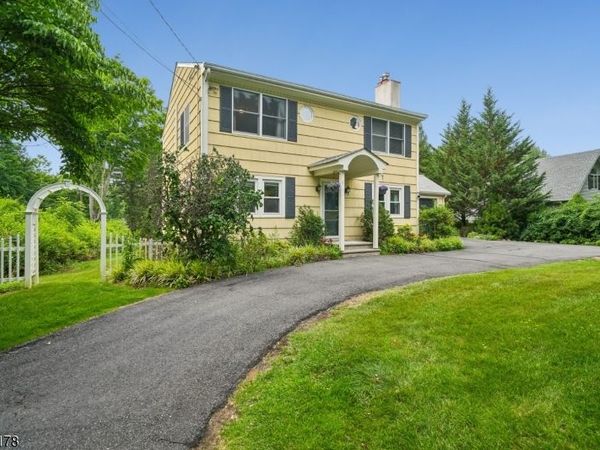 361 North Rd, Chester, NJ 07930