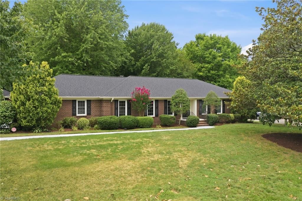3203 Forestdale Drive, Burlington, NC 27215 Main Photo