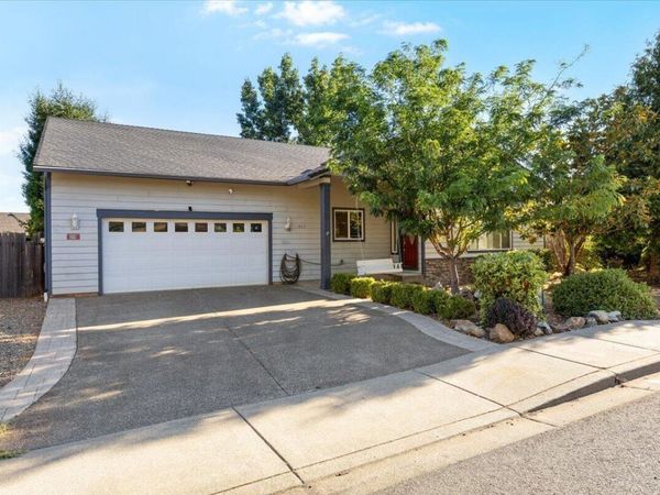 311 Hanby Lane, Cave Junction, OR 97523