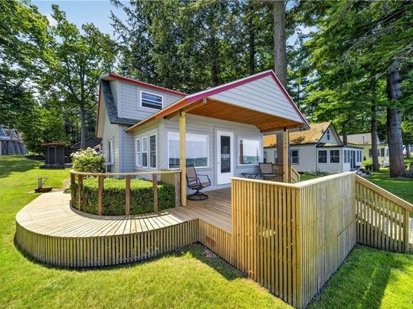 50 Wintergreen Point Drive, Oswego, NY 13126