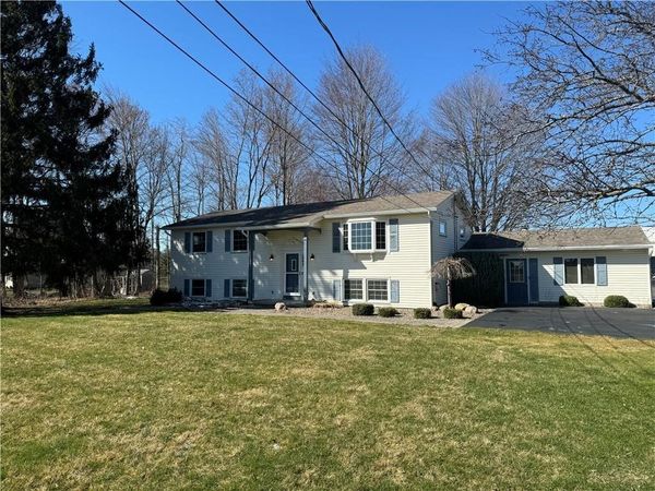 1095 Hamlin Parma Townline Road , Hilton, NY 14468