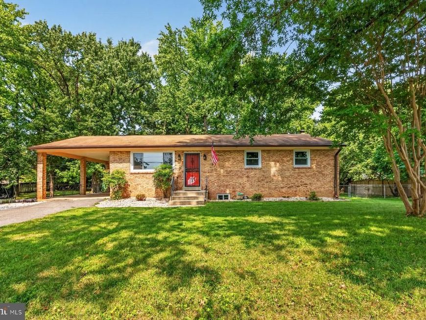 8810 Bluffwood Lane, Fort Washington, MD 20744 Main Photo