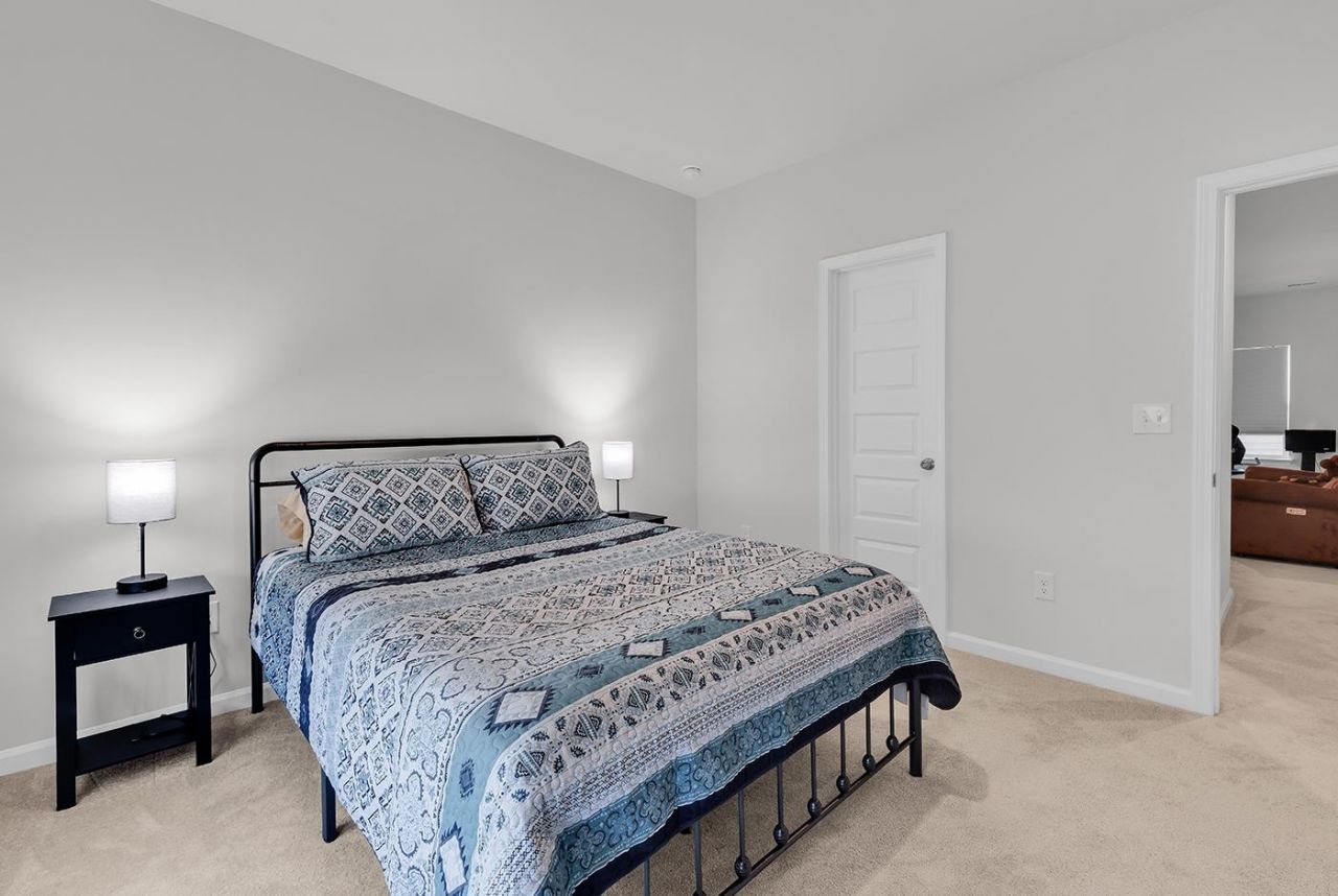 776 Harrison Mill St. Photo 18