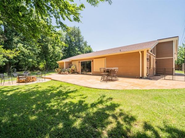 1200 Melony Drive, Unit B, Sulphur Springs, TX 75482