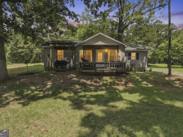 201 Lakeshore Drive, Eatonton, GA 31024