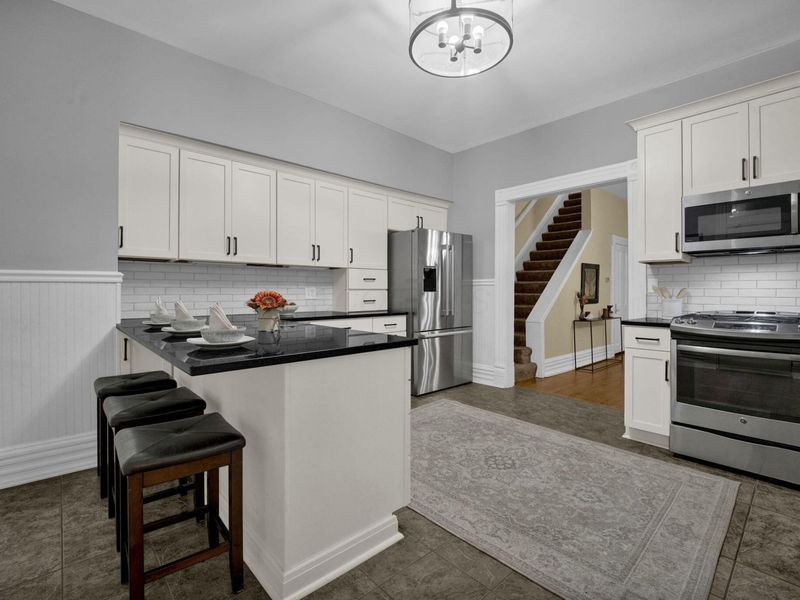 1283 Hunter Avenue, Columbus, OH 43201 Photo 15