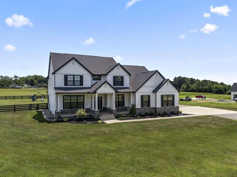3364 Tschopp Road NE, Lancaster, OH 43130 Photo 2
