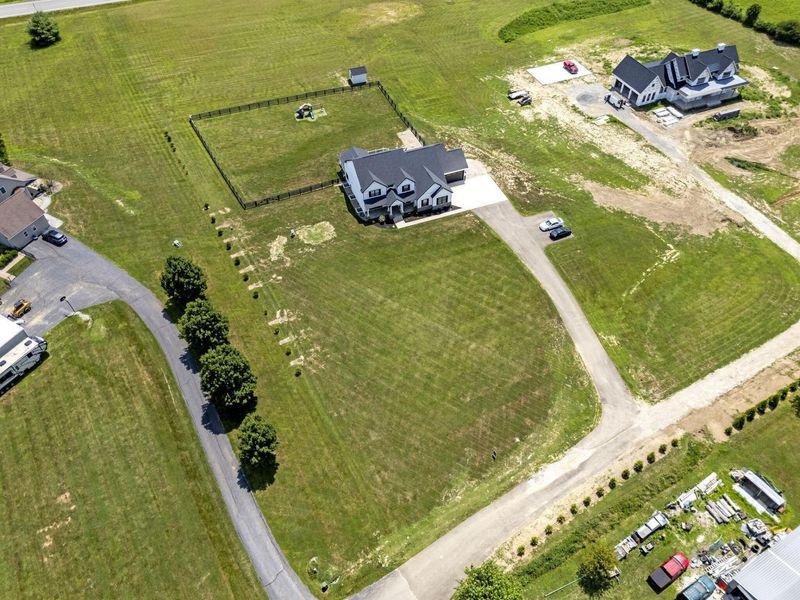3364 Tschopp Road NE, Lancaster, OH 43130 Photo 5