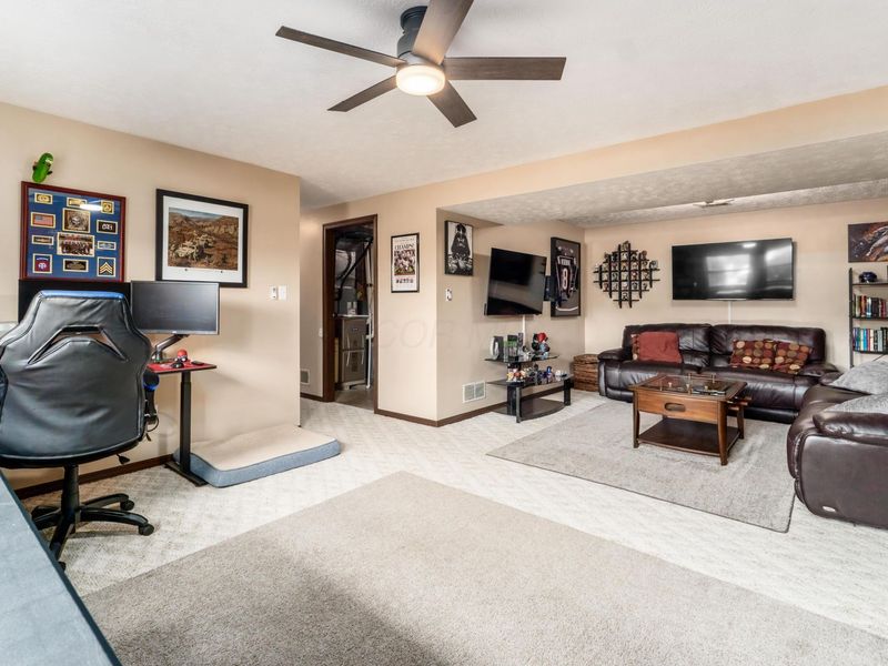 137 Whittier Drive S, Lancaster, OH 43130 Photo 21