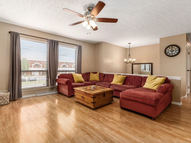 137 Whittier Drive S, Lancaster, OH 43130 Photo 4