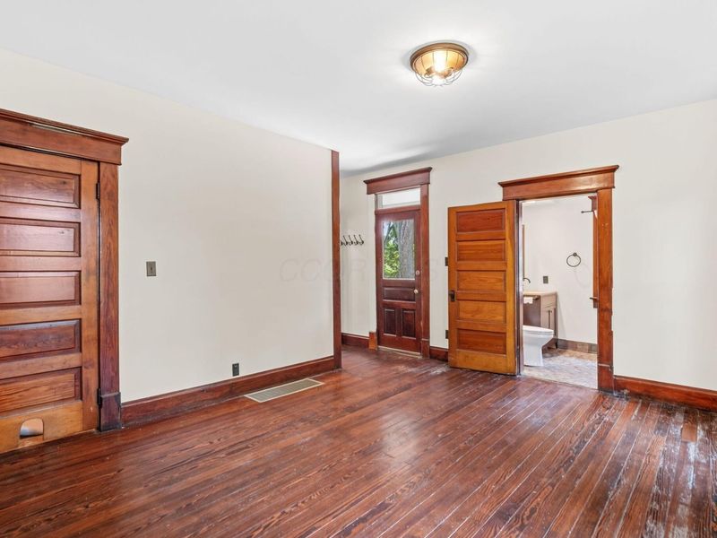 107 Price Road, Columbus, OH 43230 Photo 15