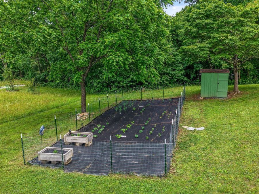 Property Image 38