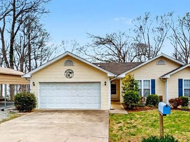 477 Beechwood Drive, Cadiz, KY 42211
