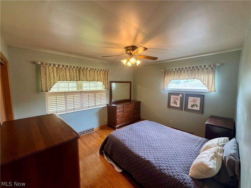102 Willinda Drive, Saint Clairsville, OH 43950 Photo 12