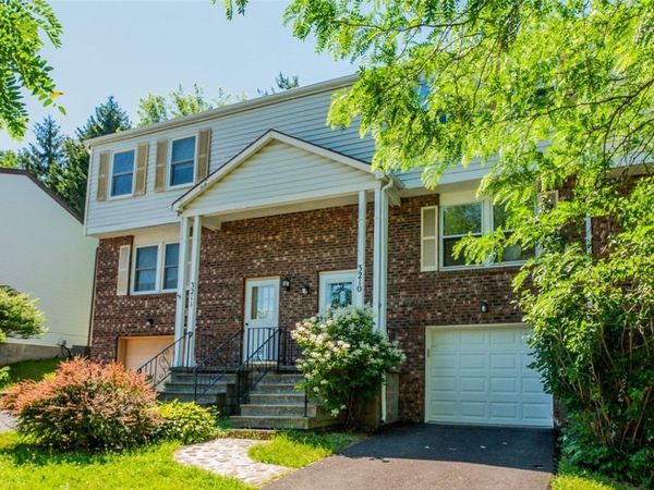 3210 Sherwood Drive , Walworth, NY 14568