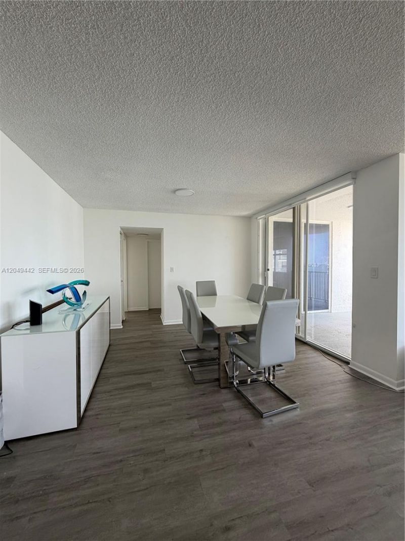 1420 Brickell Bay Dr, Unit 1005C, Miami, FL 33131 Photo