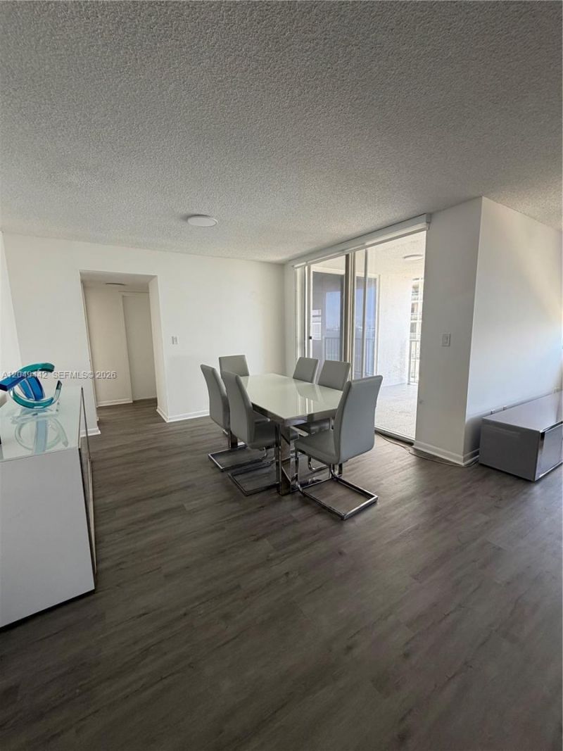 1420 Brickell Bay Dr, Unit 1005C, Miami, FL 33131 Photo