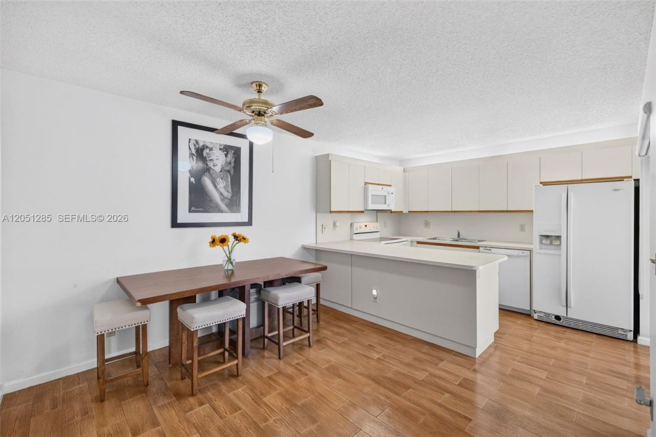 719 NW 98th Cir , Plantation, FL 33324 Photo