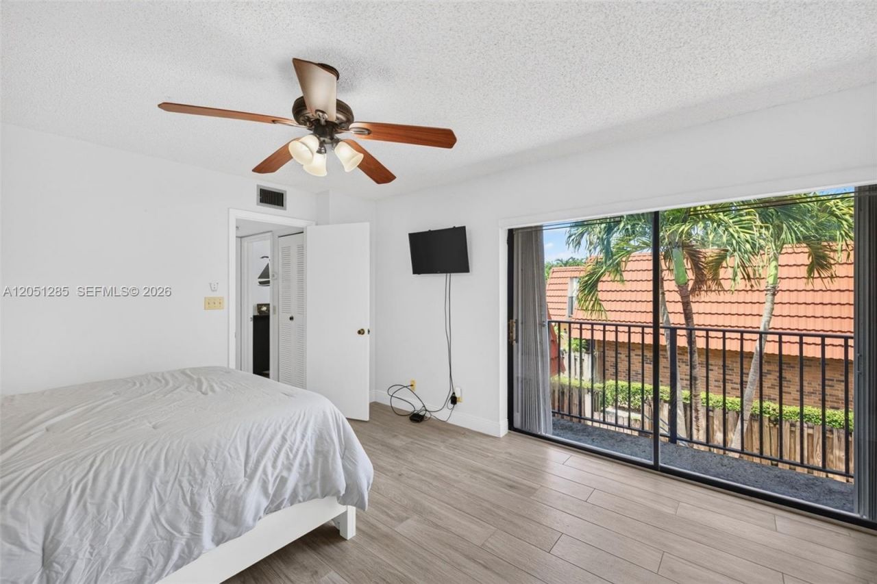 719 NW 98th Cir , Plantation, FL 33324 Photo