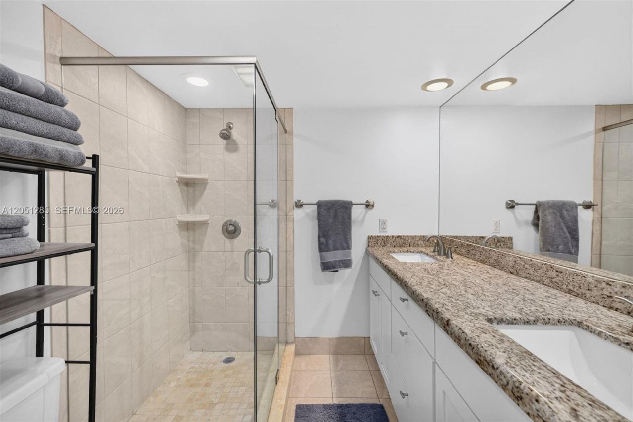719 NW 98th Cir , Plantation, FL 33324 Photo