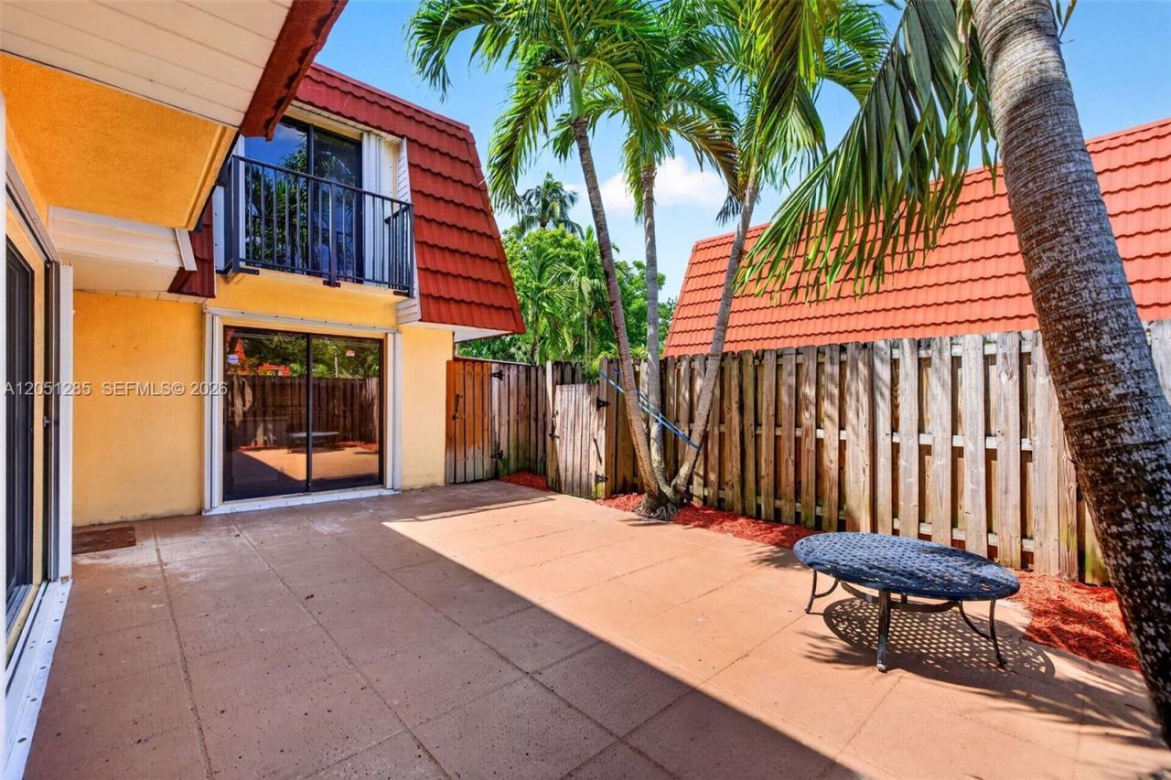 719 NW 98th Cir , Plantation, FL 33324 Photo