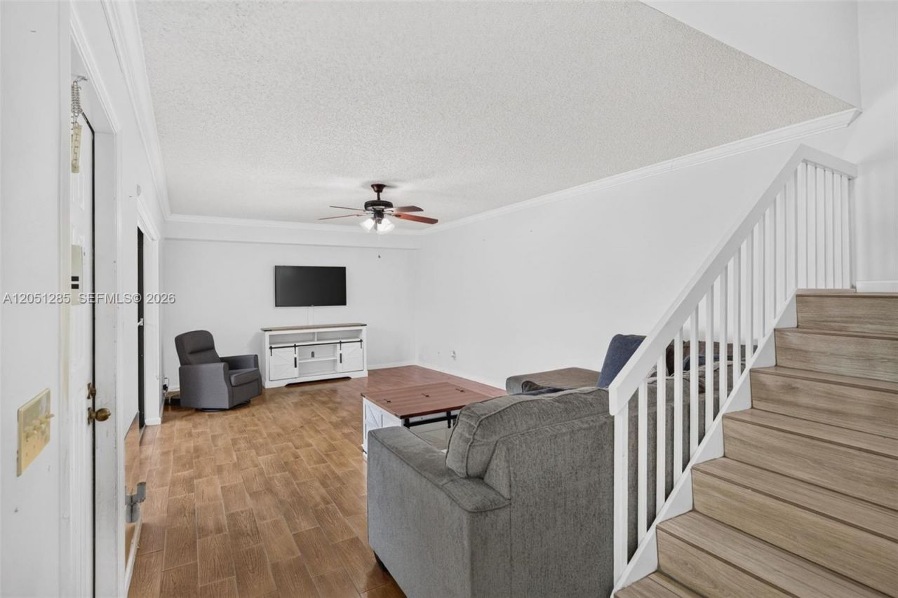 719 NW 98th Cir , Plantation, FL 33324 Photo