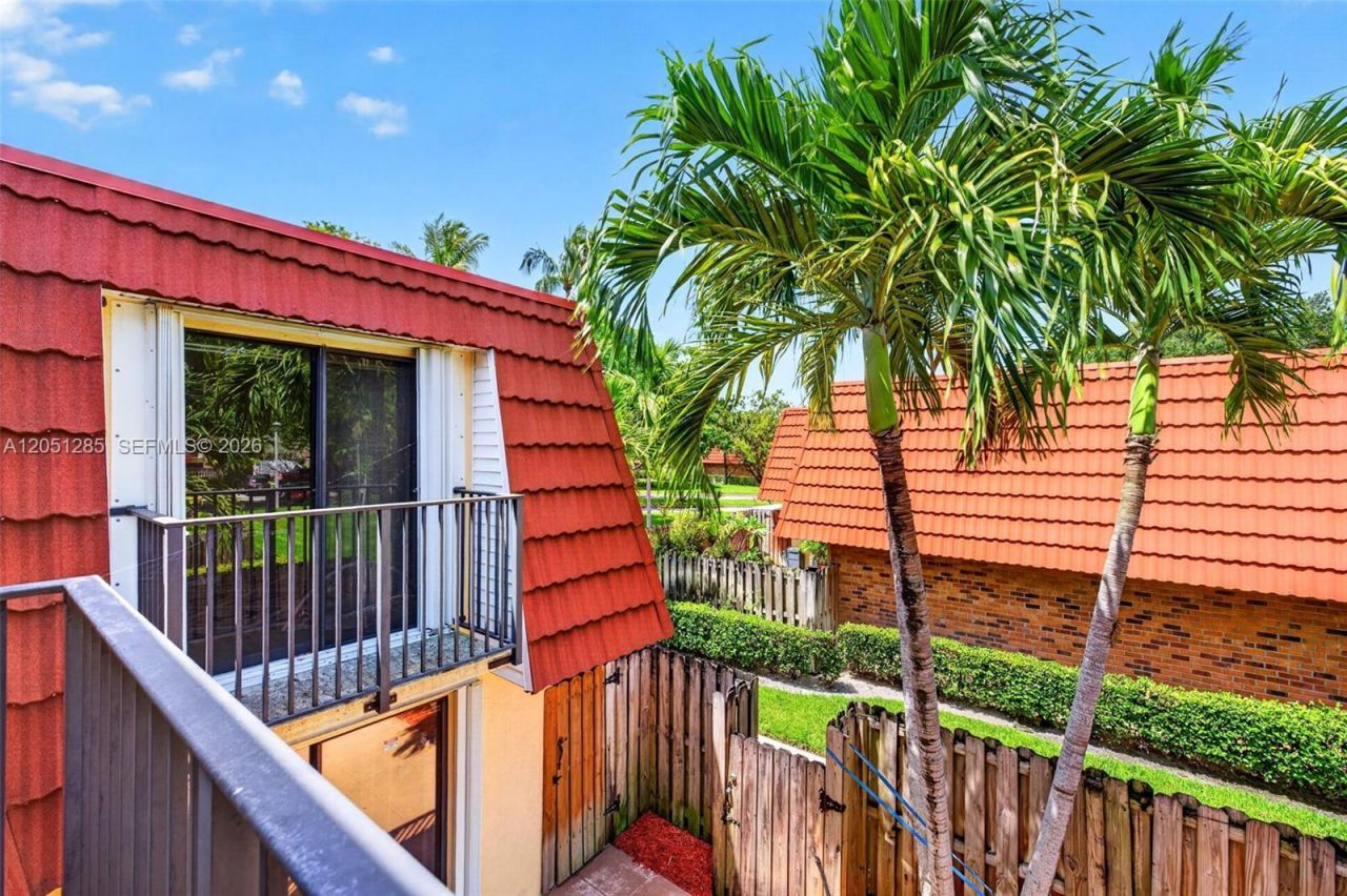 719 NW 98th Cir , Plantation, FL 33324 Photo