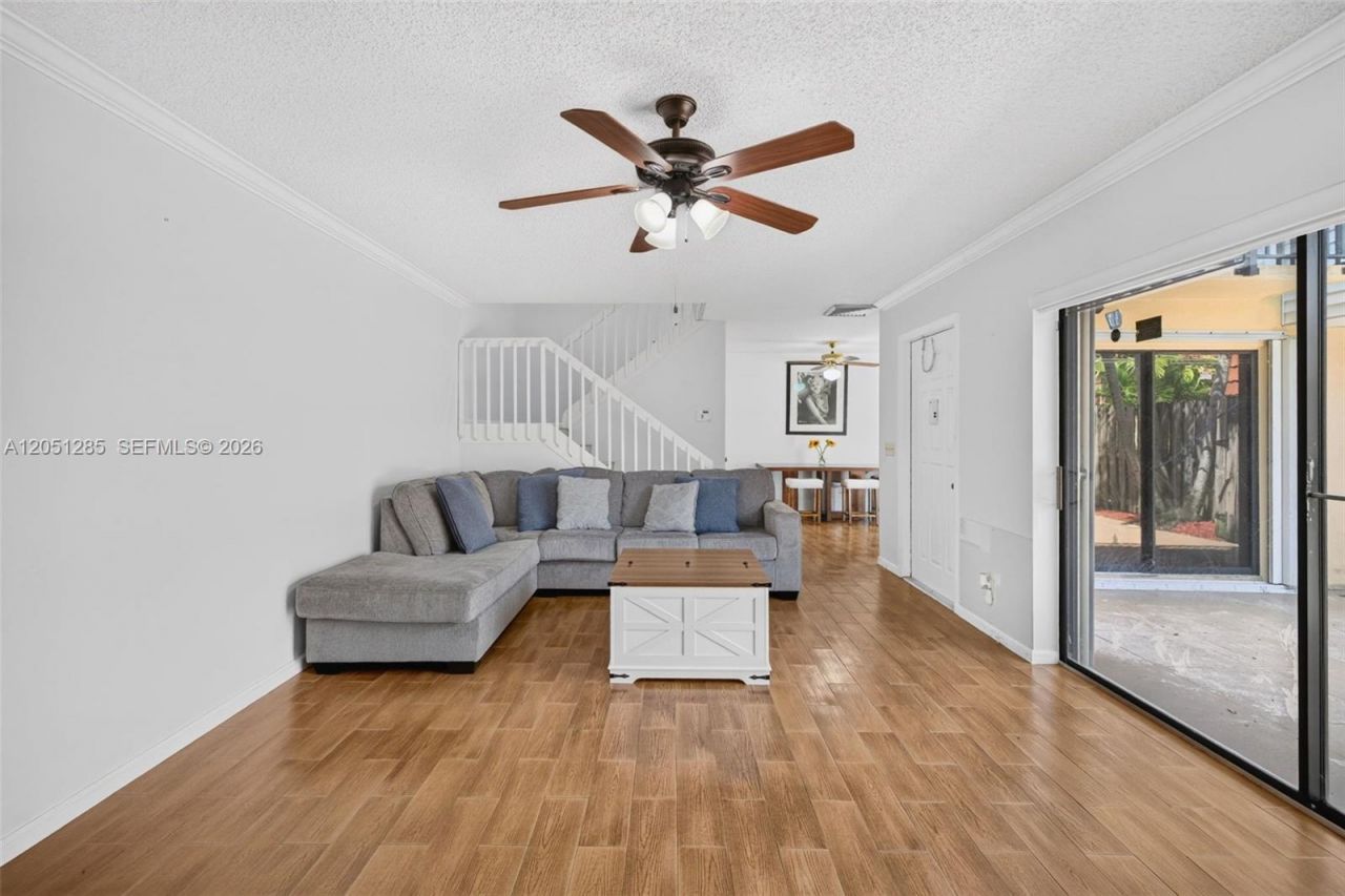 719 NW 98th Cir , Plantation, FL 33324 Photo