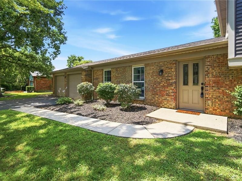 7599 Tanglewood Lane, West Chester Township, OH 45069 Photo 4