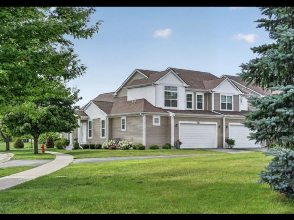 511 Amherst Drive, Sycamore, IL 60178