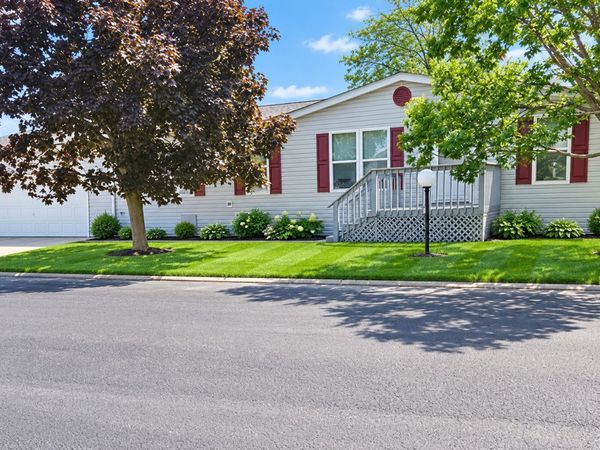 459 Meadowlark Circle, Sandwich, IL 60548