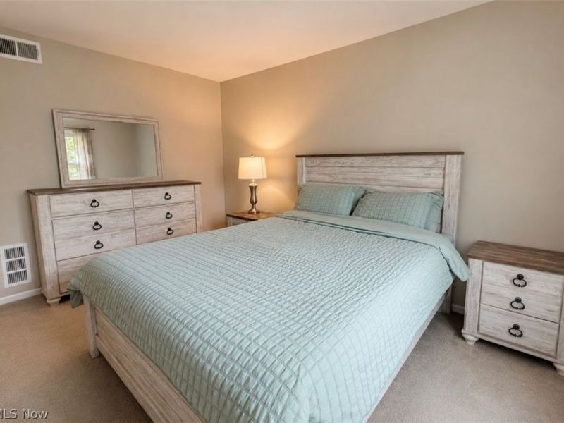1315 W Market Street, Akron, OH 44313 Photo 13