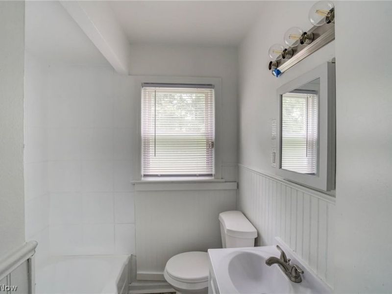 1343 Victory Drive, South Euclid, OH 44121 Photo 24