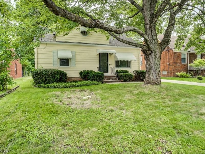 1343 Victory Drive, South Euclid, OH 44121 Photo 3