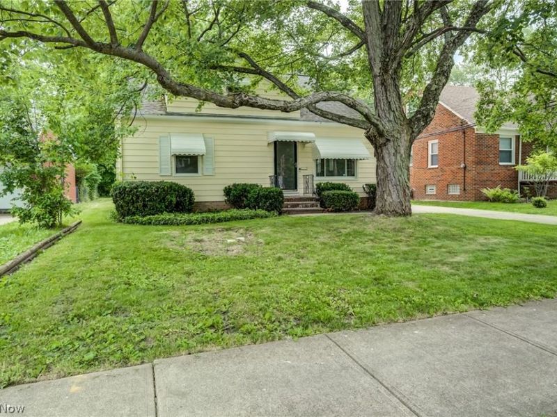 1343 Victory Drive, South Euclid, OH 44121 Photo 5