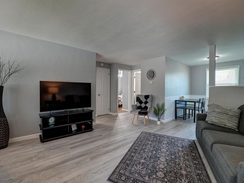 414 E Harmon Drive, Greenville, OH 45331 Photo 6