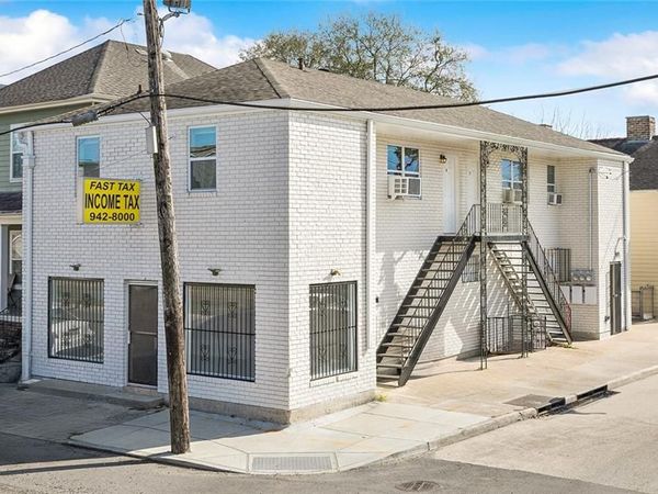 3214 LASALLE Street , New Orleans, LA 70115