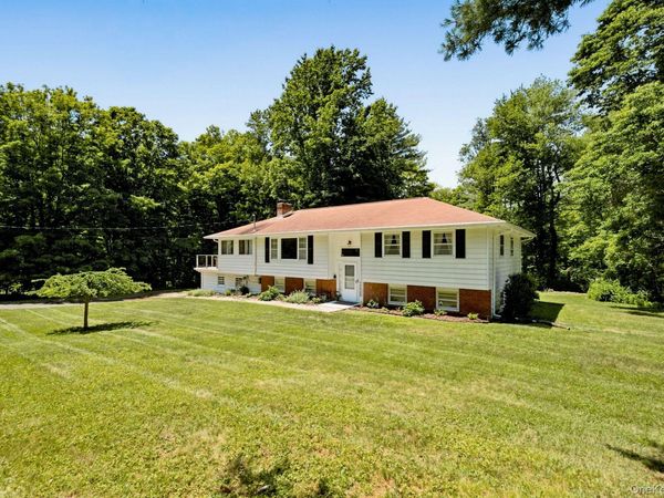 94 Lodge Road , Saugerties, NY 12477