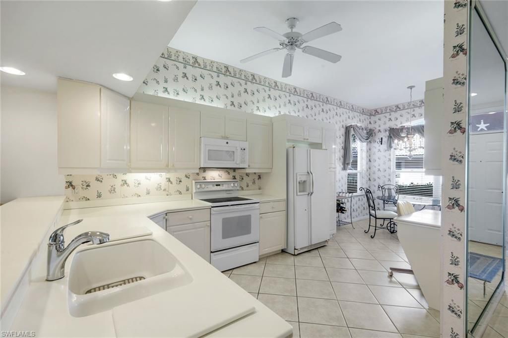 2036 Cascades Dr , Unit 7, Naples, FL 34112 Photo