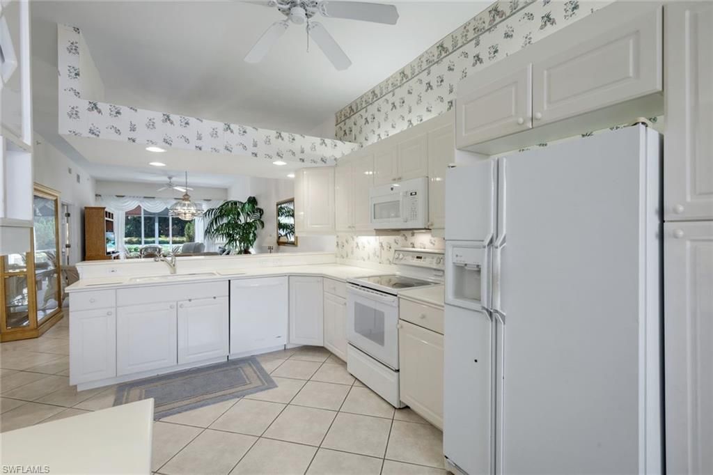 2036 Cascades Dr , Unit 7, Naples, FL 34112 Photo