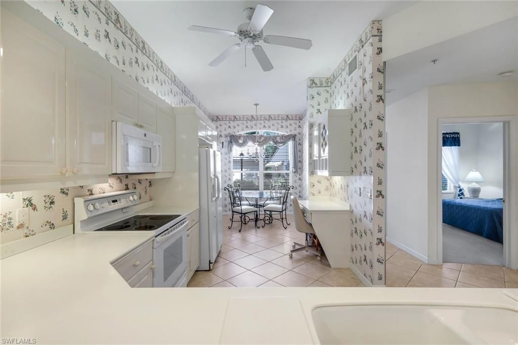 2036 Cascades Dr , Unit 7, Naples, FL 34112 Photo